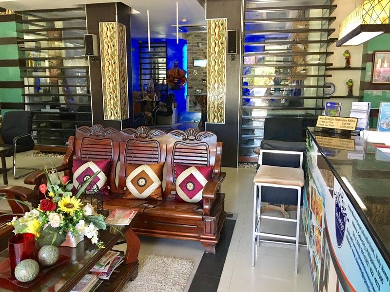 Oyo 159 San Remigio Pensionne Suites Cebu Exteriör bild