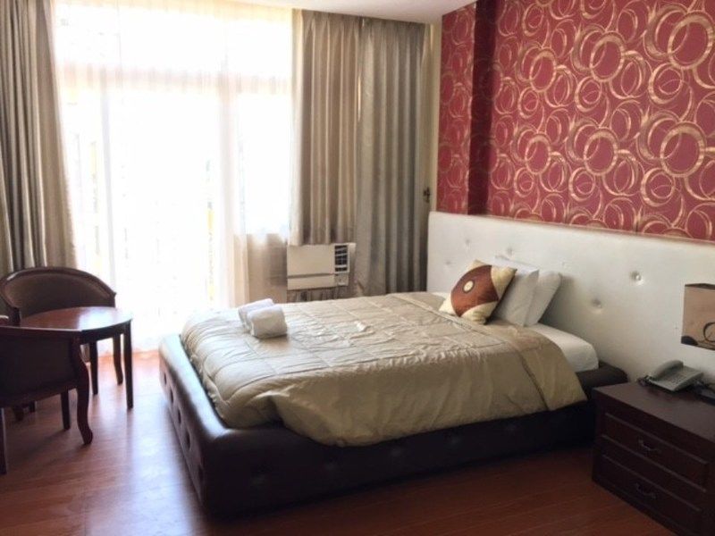 Oyo 159 San Remigio Pensionne Suites Cebu Exteriör bild