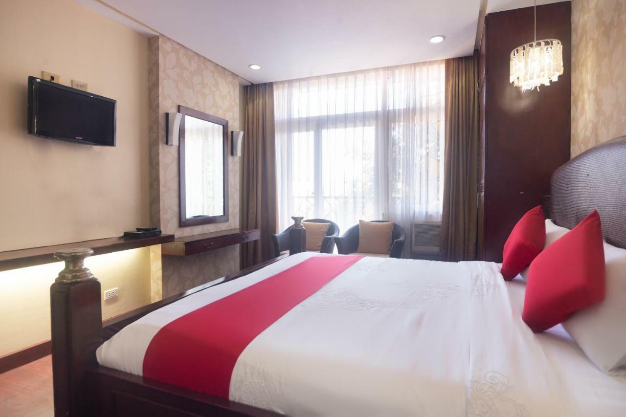 Oyo 159 San Remigio Pensionne Suites Cebu Exteriör bild