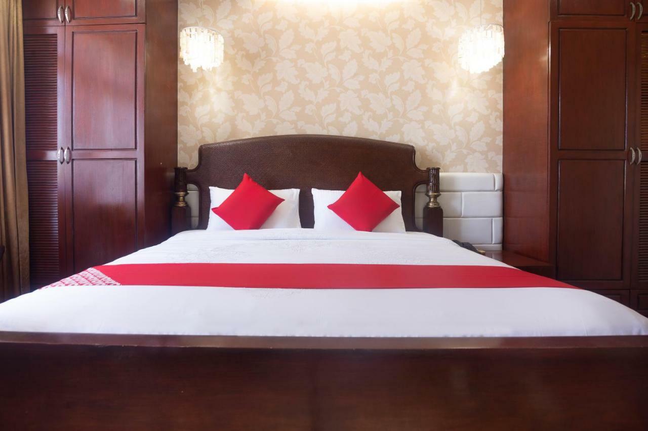 Oyo 159 San Remigio Pensionne Suites Cebu Exteriör bild