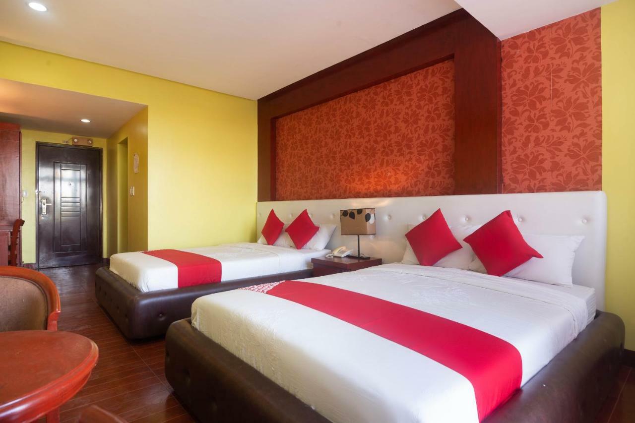 Oyo 159 San Remigio Pensionne Suites Cebu Exteriör bild
